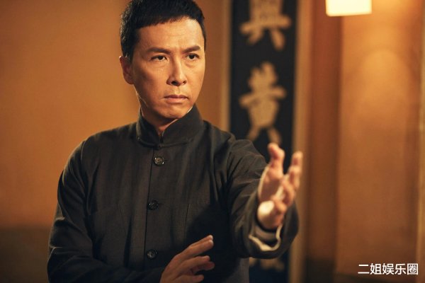 配资吧 甄子丹受邀观礼九三阅兵, 这一次, 他让李连杰和整个娱乐圈沉默了